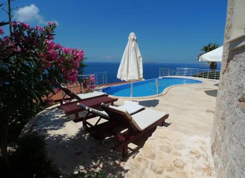 Havuzbasi, Deniz-Bahce-Meis Manzarasi, Loveboat Villa Kaş Exterior foto